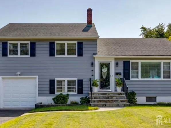 701 Denninger Rd, North Plainfield, NJ 07063