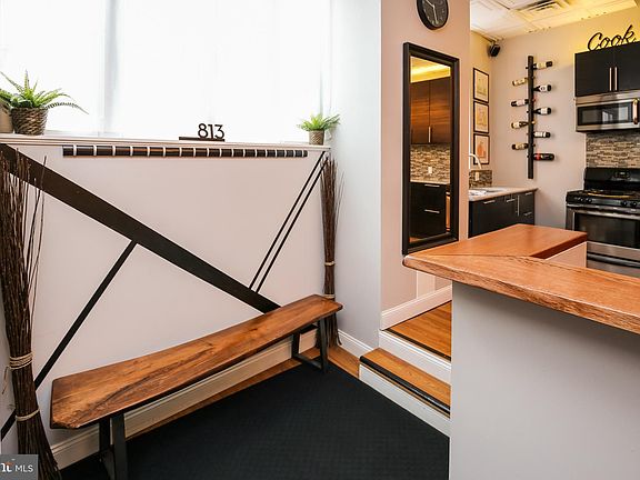 5th image of 807 N Hancock St #15-1