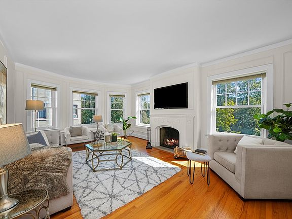 3rd image of 822 Judson Ave APT 7
