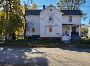 1136 Grand Ave, Galesburg, IL 61401
