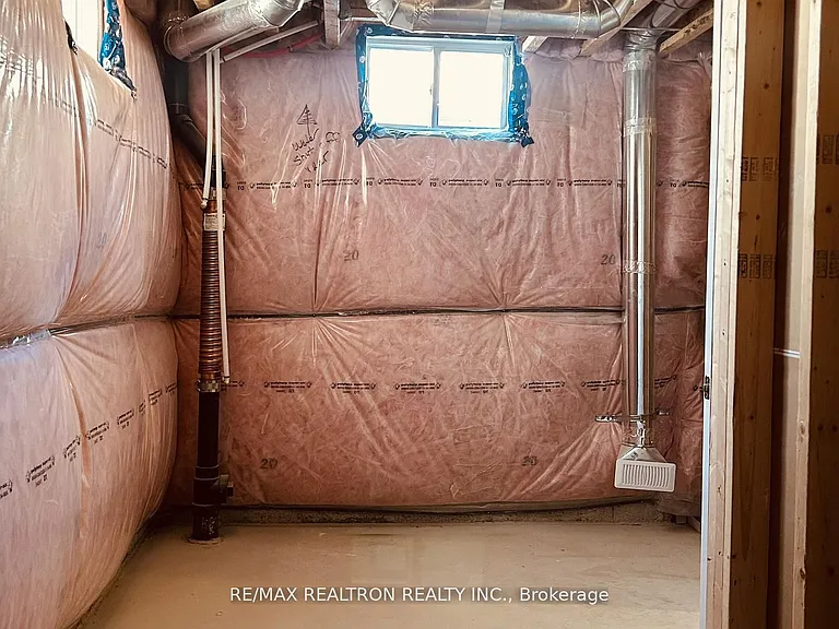 1136 Wilmington Ave — Photo 21