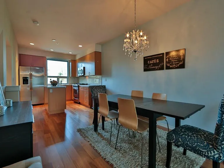 15212 NE 81st Way — Photo 5