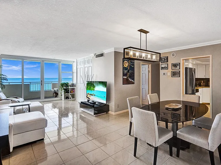 3180 S Ocean Dr #1504 — Photo 24