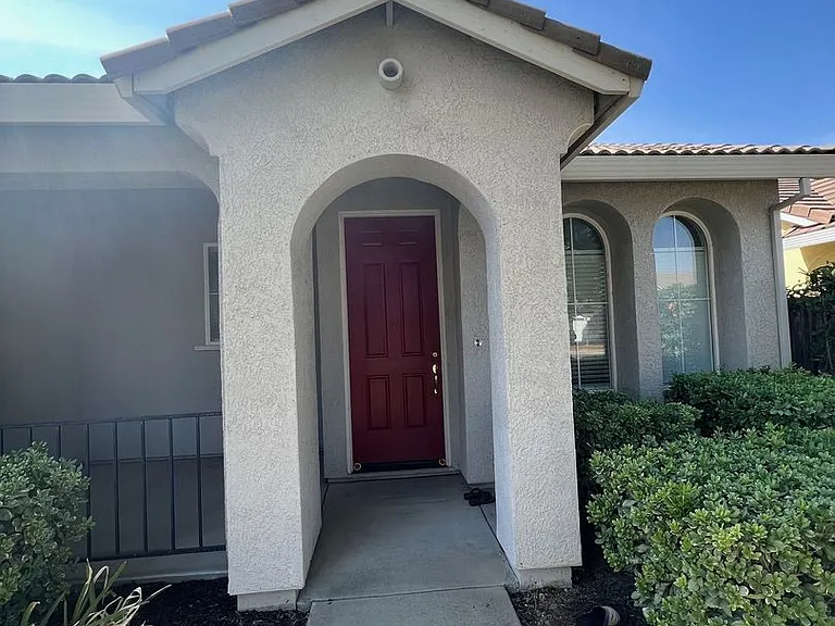 8321 Lewis Ave — Photo 3