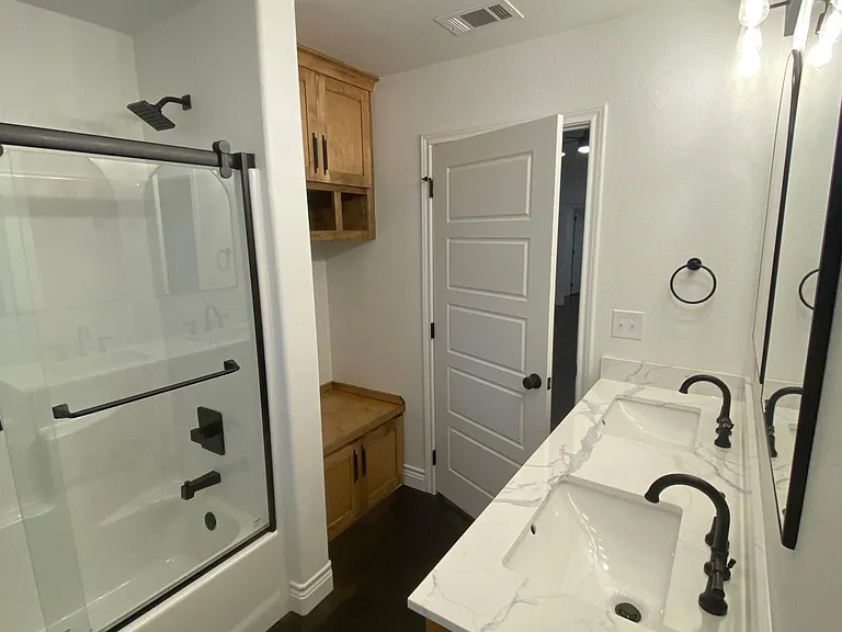 2108 Timber Top Trl — Photo 6