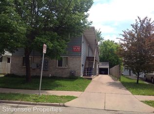 811 Woodland Ave APT D, Oshkosh, WI 54901