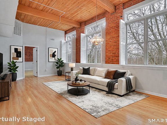 4th image of 319 New Britain Road #323