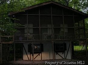 1st image of 584 Lakeview Dr E