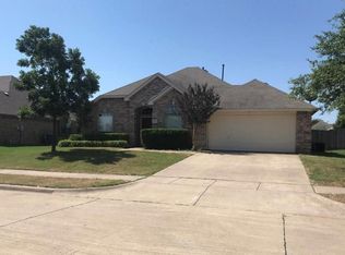 3226 Wren Ln, Midlothian, TX 76065