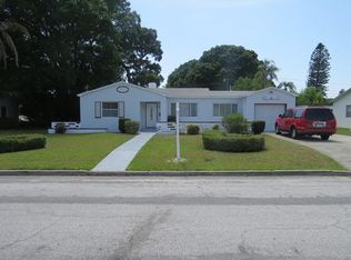 611 39th St S, Saint Petersburg, FL 33711