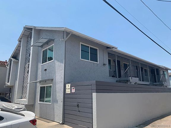 2nd image of 4674 Bancroft St