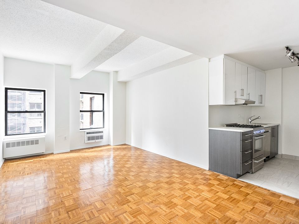 1st image of 360 W 34th St APT 11J