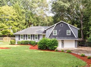 2890 Mountain Breeze Rd SW, Marietta, GA 30064