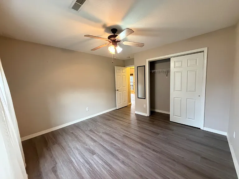 285 Willowbrooke — Photo 19