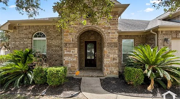 4 bed, 3200 sqft, $4,000 — Photo 2