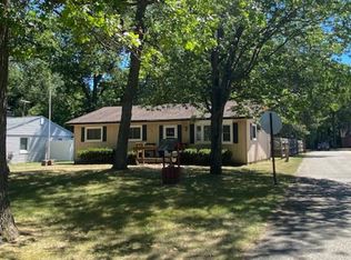 6993 Saginaw St, Caseville, MI 48725