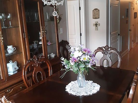 Beautiful Dining Room 