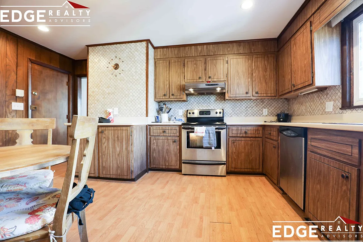 Building Photo - 285 Webster St #2