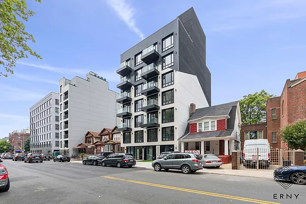 Rented by ERNY LLC | media 37