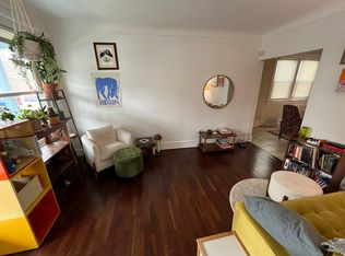 9534 Charest St, Hamtramck, MI 48212