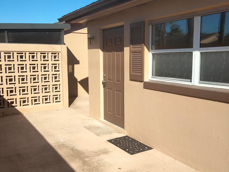 1st image of 493 B St #493