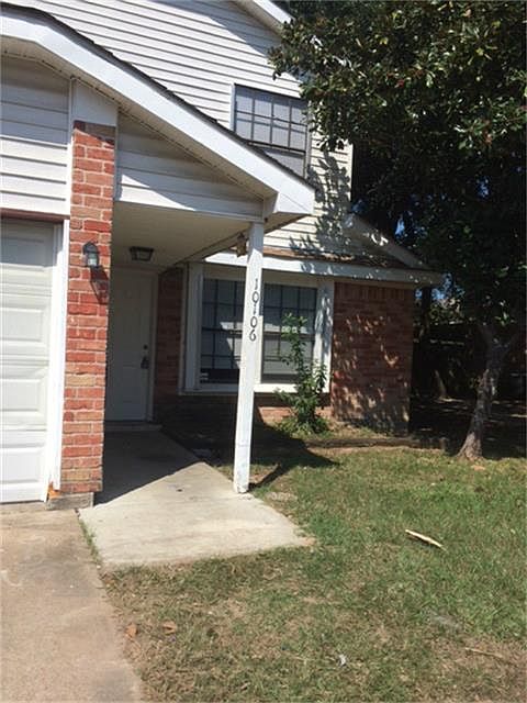 1st image of 10106 Emerald Park Dr