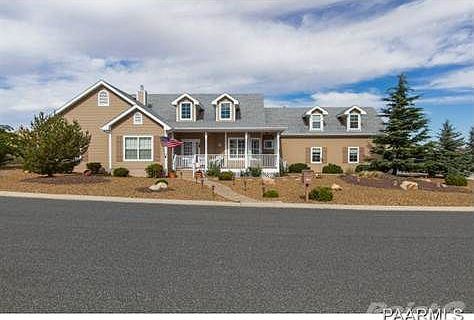 Custom Country Traditional