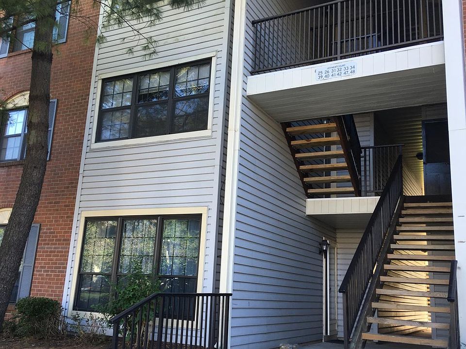 outside view of the condo
