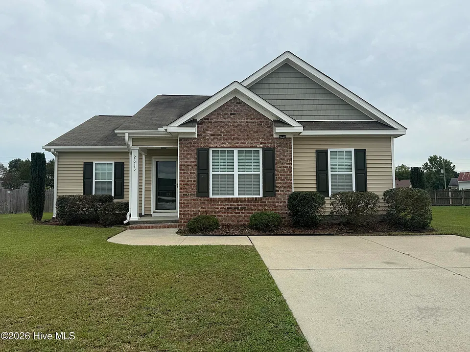 2613 Rhinestone Dr