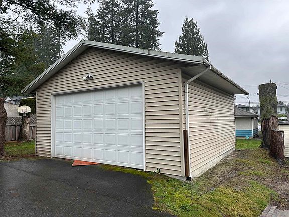 5th image of 3741 Coast Meridian Rd