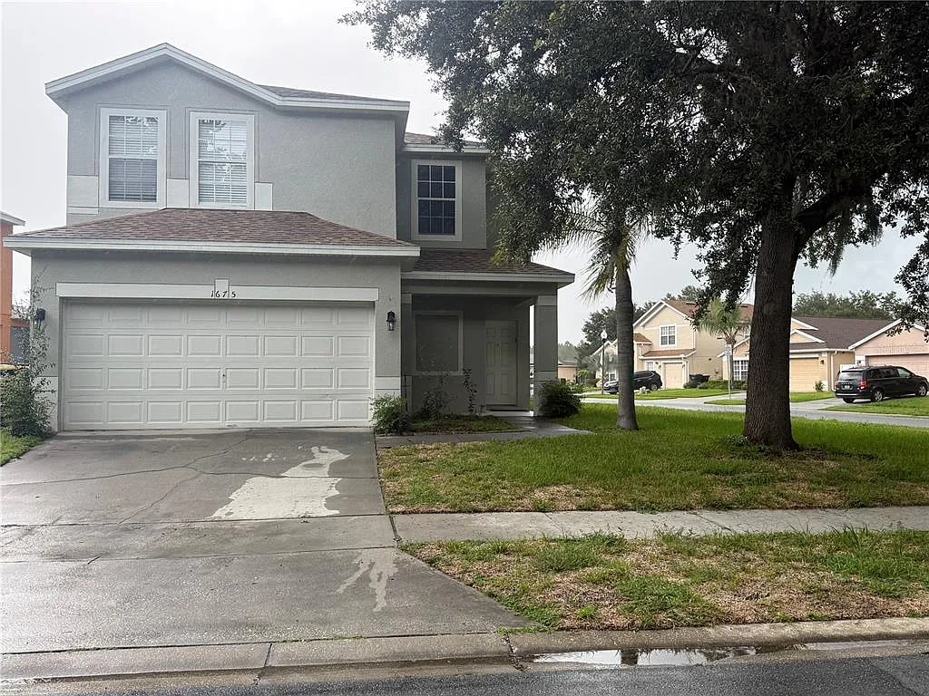 4 bed, 3.5 bath, 1768 sqft, $2,600 — Photo 1