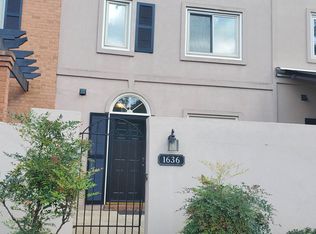 1636 Garden Ct, Charlottesville, VA 22901
