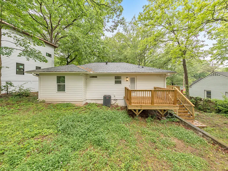 1346 Wichita Dr SW — Photo 28