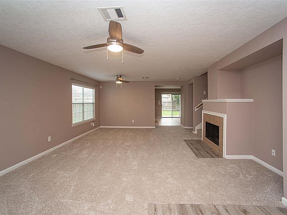 4th image of 29314 Legends Bluff Dr