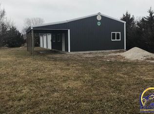 1111 Mohawk St, Burlington, KS 66839