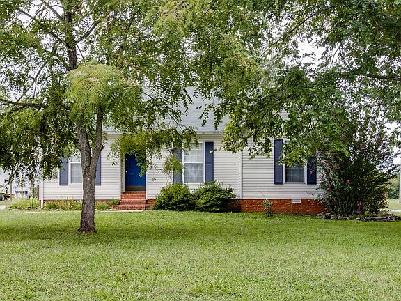 2nd image of 100 Copeland Dr