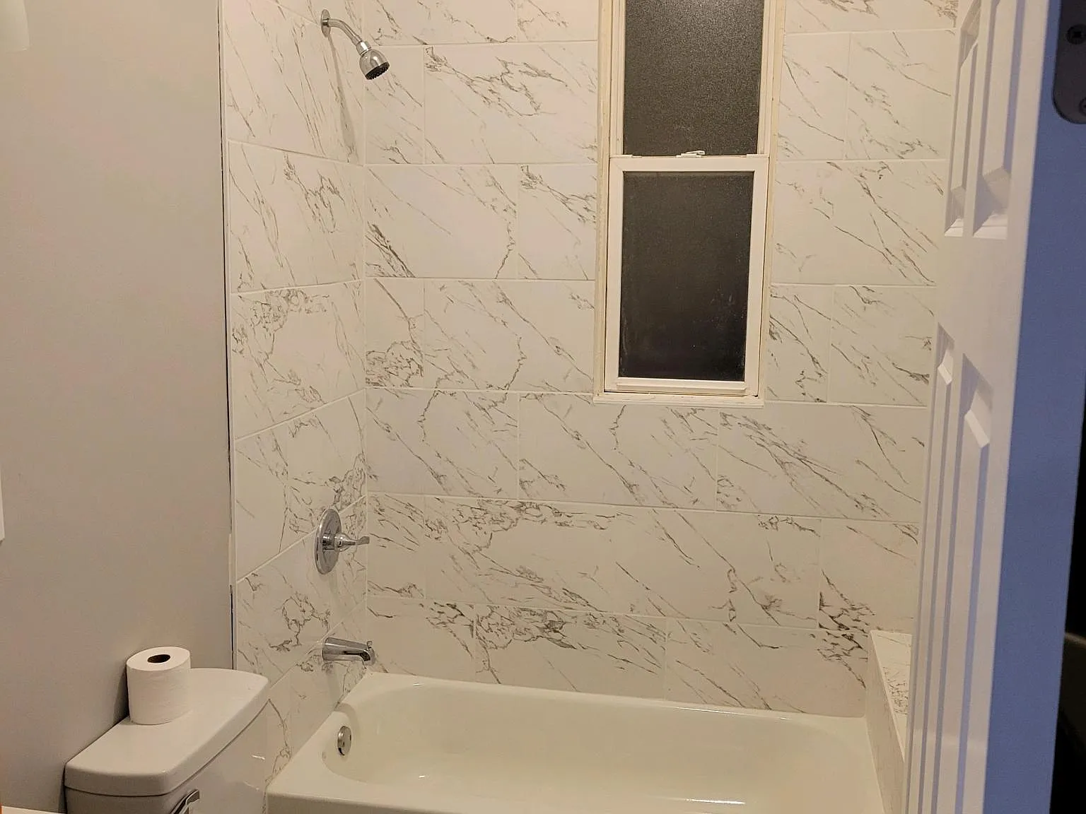 3 bed, 1800 sqft, $2,150 — Photo 3