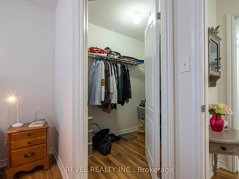 39 Coulter St #25 — Photo 14