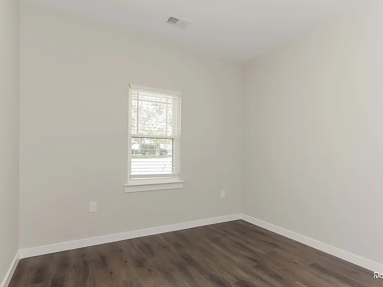 5417 Skycrest Dr — Photo 13