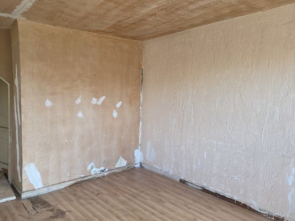 chicago-illinois-442890507 picture