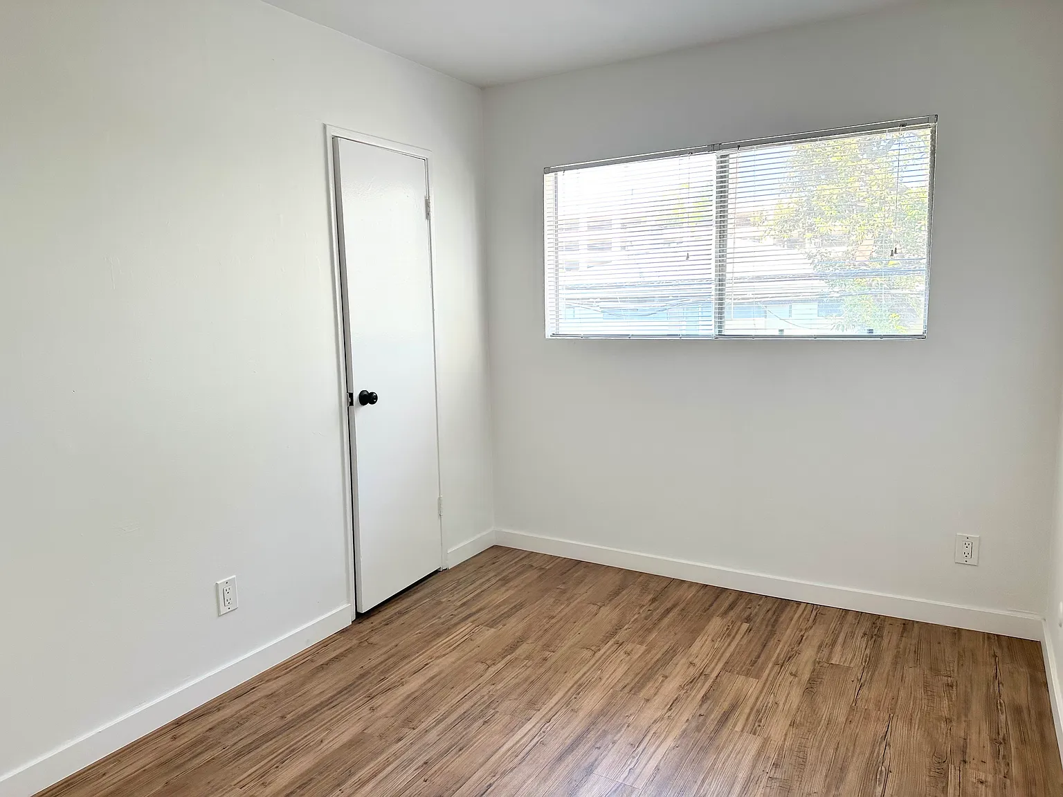1 bed, 500 sqft, $1,550 — Photo 2