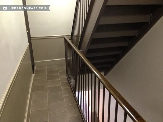 Rented by Compass | media 50