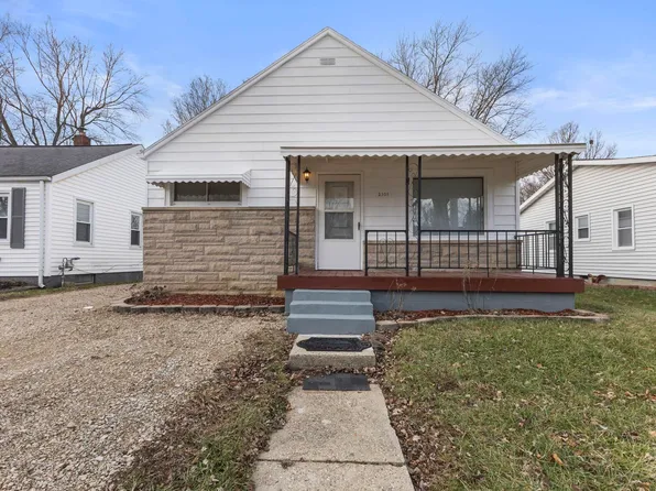 2305 S Hackley St, Muncie, IN 47302