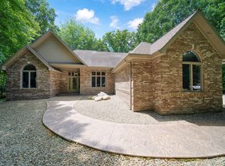 2500 Reynolds Rd, Jackson, MI 49201
