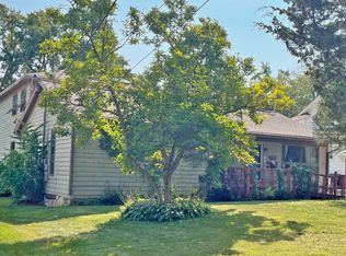 581 S Finley Rd, Lombard, IL 60148