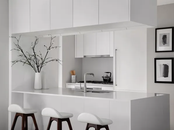 99 Hudson Street image 10 of 34