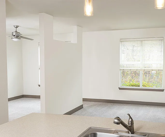 Brick Row Apartments — Photo 22