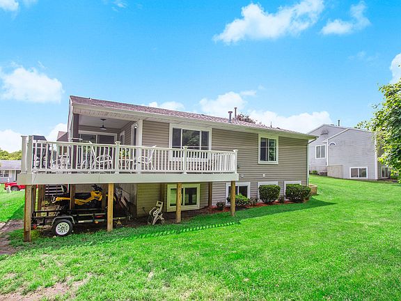 3rd image of 4343 Summerwind Ave NE