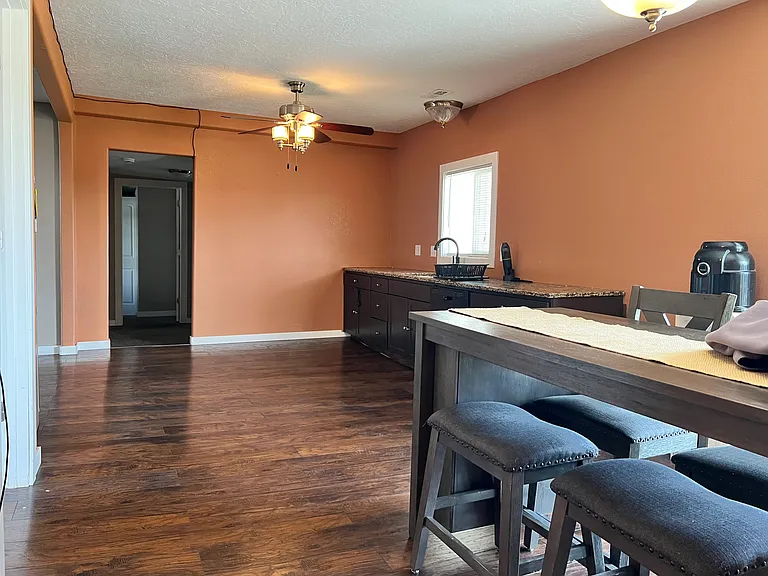3020 W 14th St — Photo 11