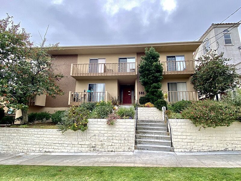 505 N Irena Ave APT 104, Redondo Beach, CA 90277 Zillow